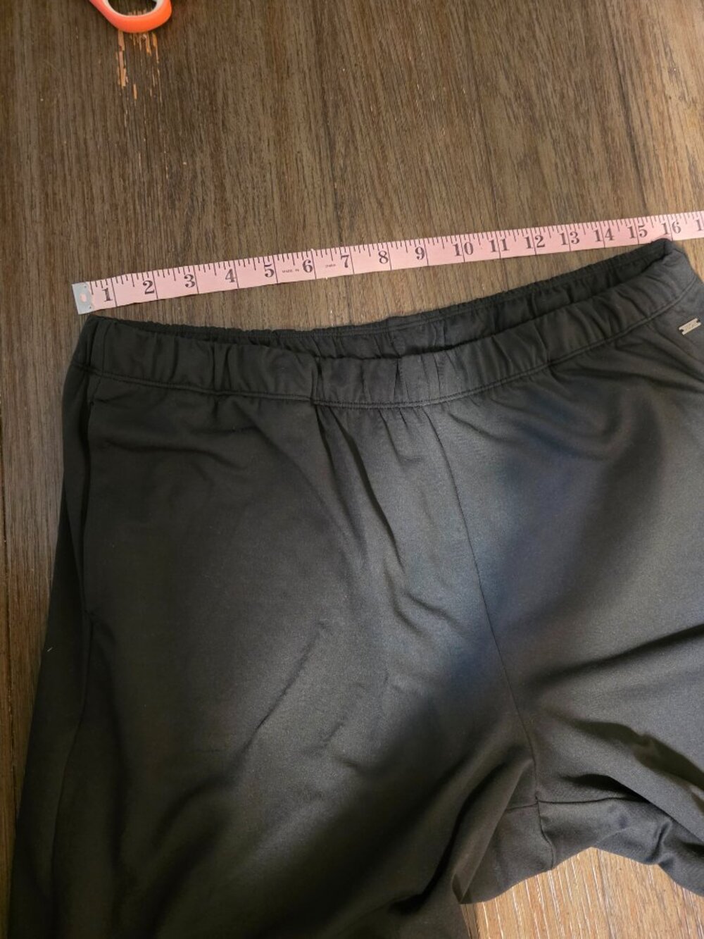 Vuori Villa Everyday Wide Leg Pants Black Large NWOT - Picture 6 of 13